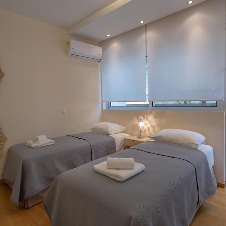 Sagittarius - Faliro Sea Side Apartment Athen Eksteriør billede