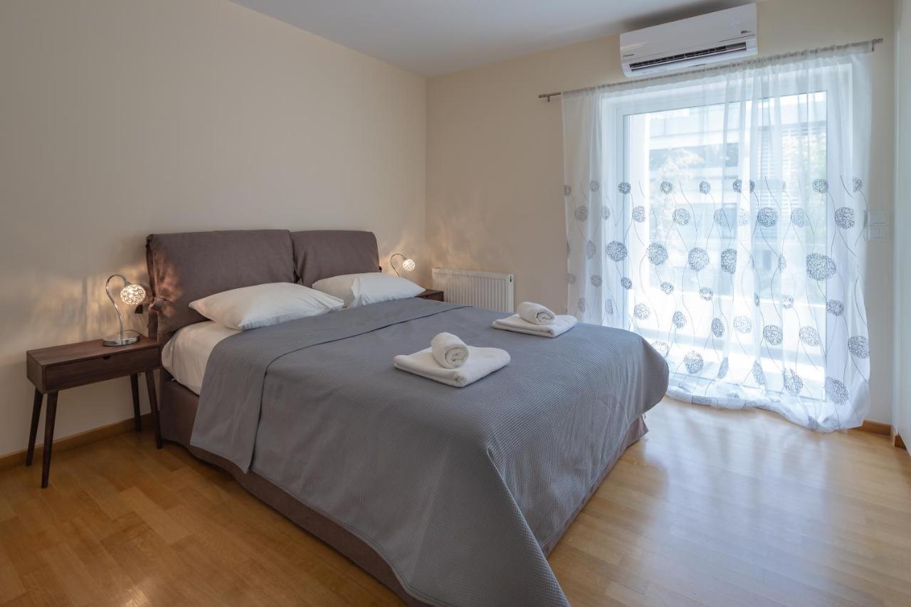 Sagittarius - Faliro Sea Side Apartment Athen Eksteriør billede